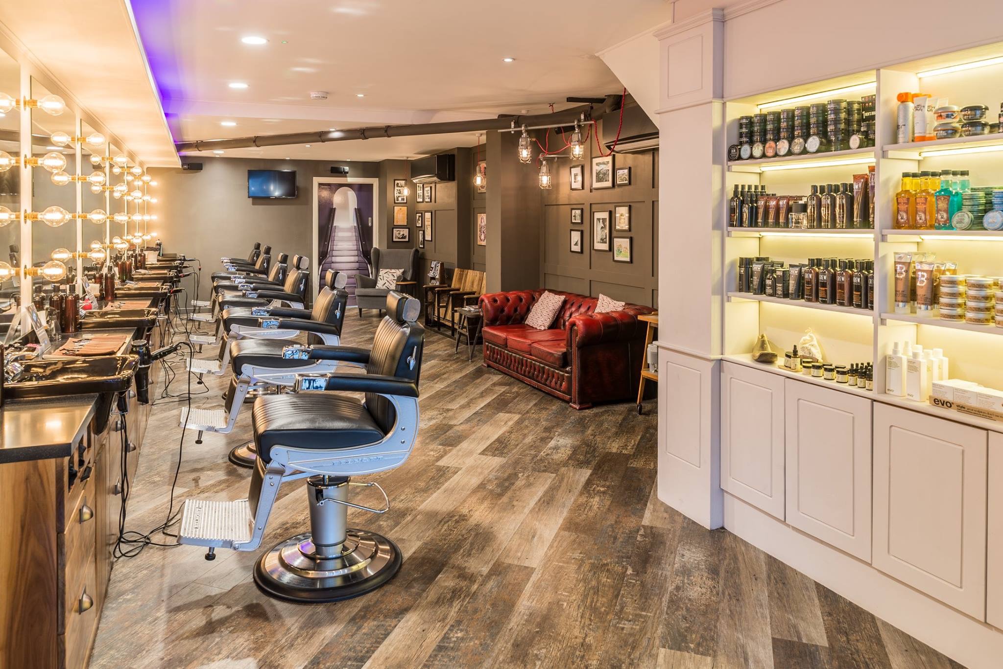 Franco's Barbering Lounge